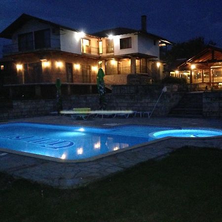 Guest House Galba Bruchkovtsi ภายนอก รูปภาพ