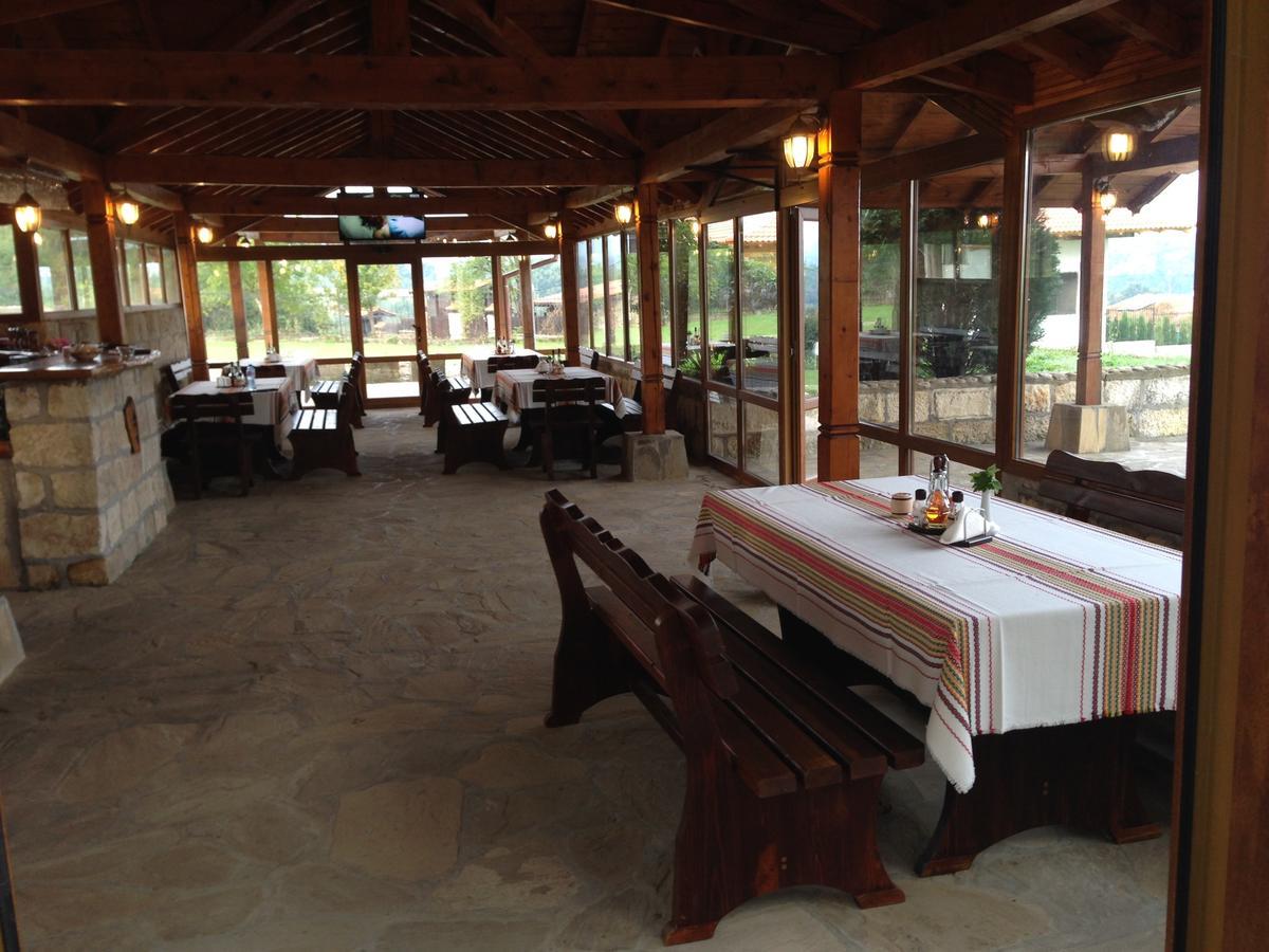 Guest House Galba Bruchkovtsi ภายนอก รูปภาพ
